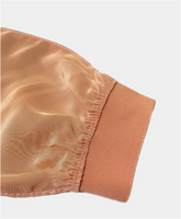 Mulberry Silk Exfoliating Mitt & 30ml Grandeur Sweet Almond Oil