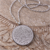 Ayatul Kursi Necklace Pendant with 3ml Grandeur Attar